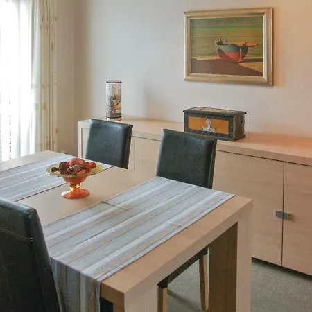 Apartment Residentie De Zeerand-ref. 52 *